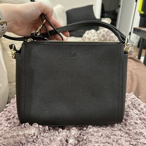 Lo & sons pearl crossbody bag in saffiano leather